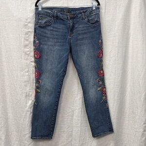 Kut from the Kloth Blue Cropped Jeans with Pink Rose Embroidery
